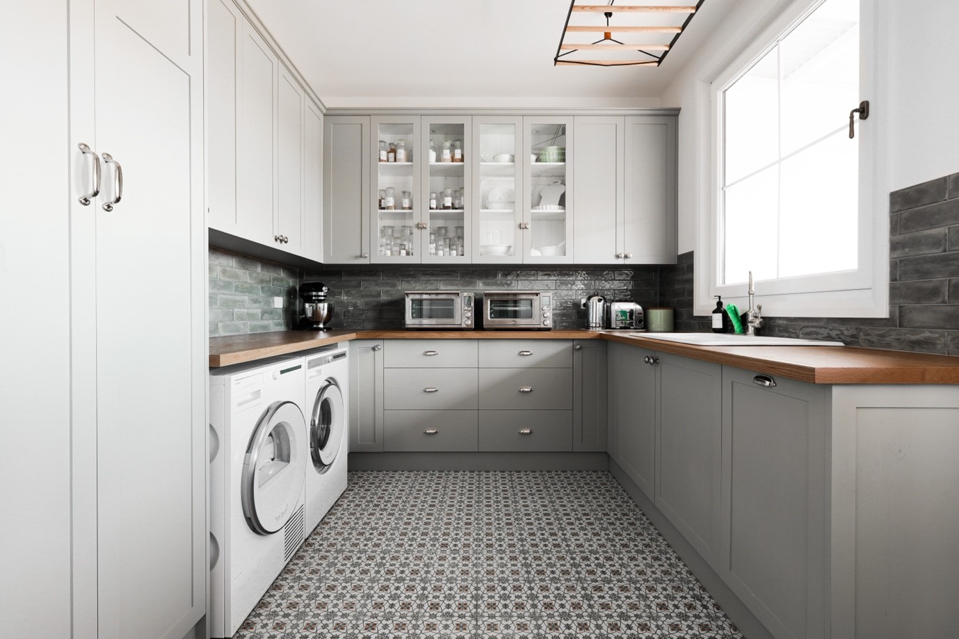 Butler / Laundry