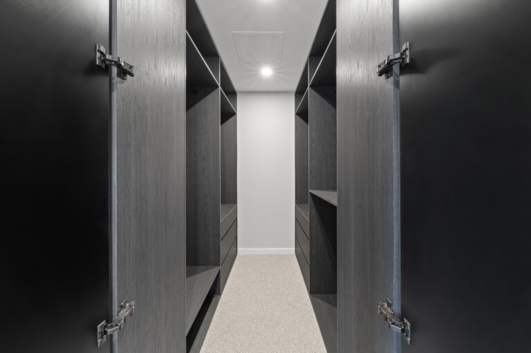Wardrobe Organisation Tips