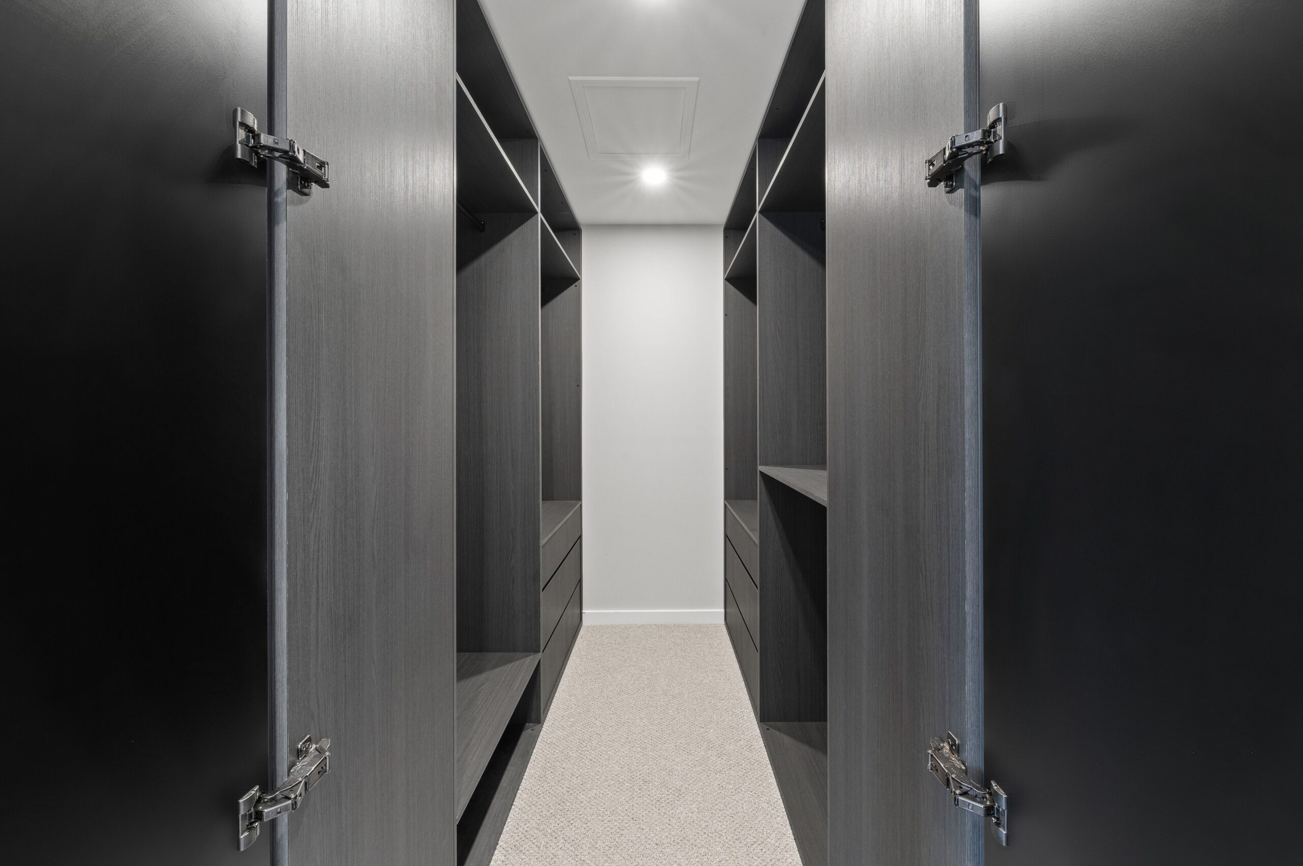 Wardrobe Organisation Tips