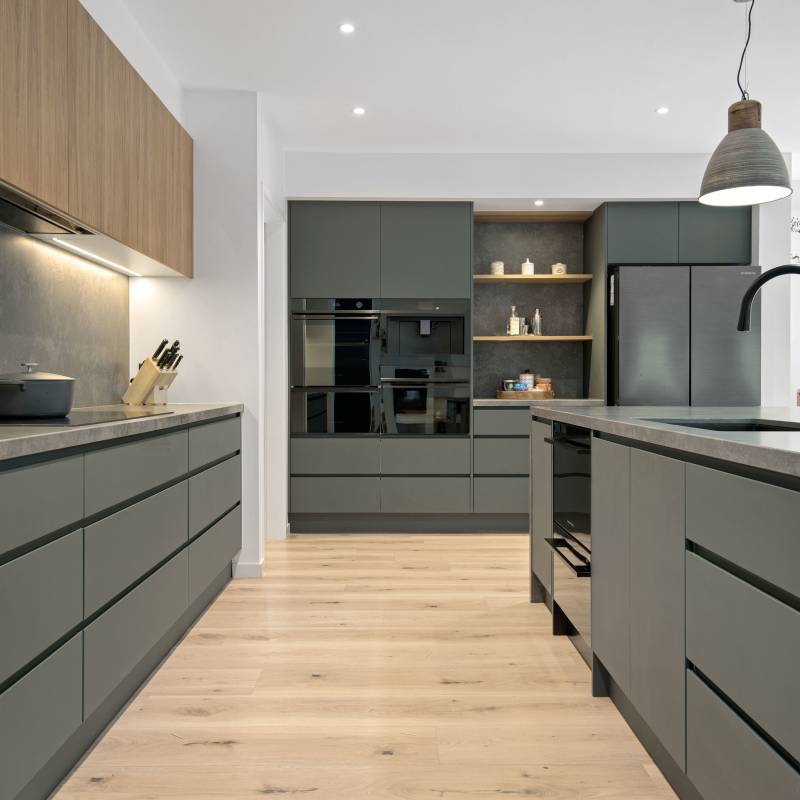 CUSTOM MADE CABINETS